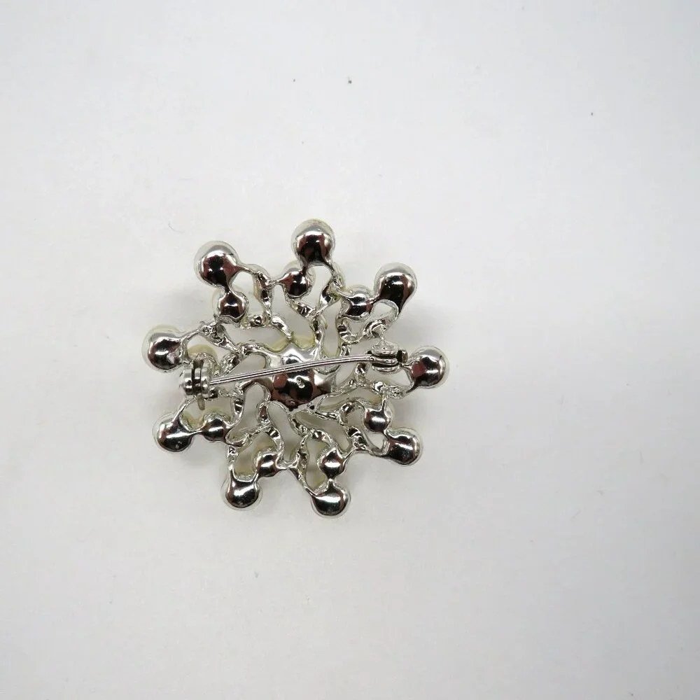 Vintage Imitation Pearl Brooch Silver Tone Clear Rhinestone Floral Design‎